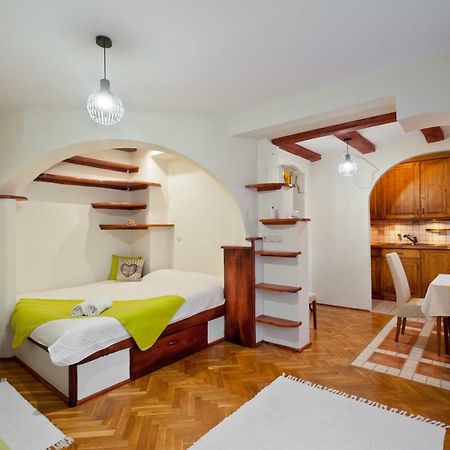 Green Apartment Budapest Ngoại thất bức ảnh